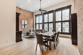 Elegant 3 Bedroom apartment in old port - 302